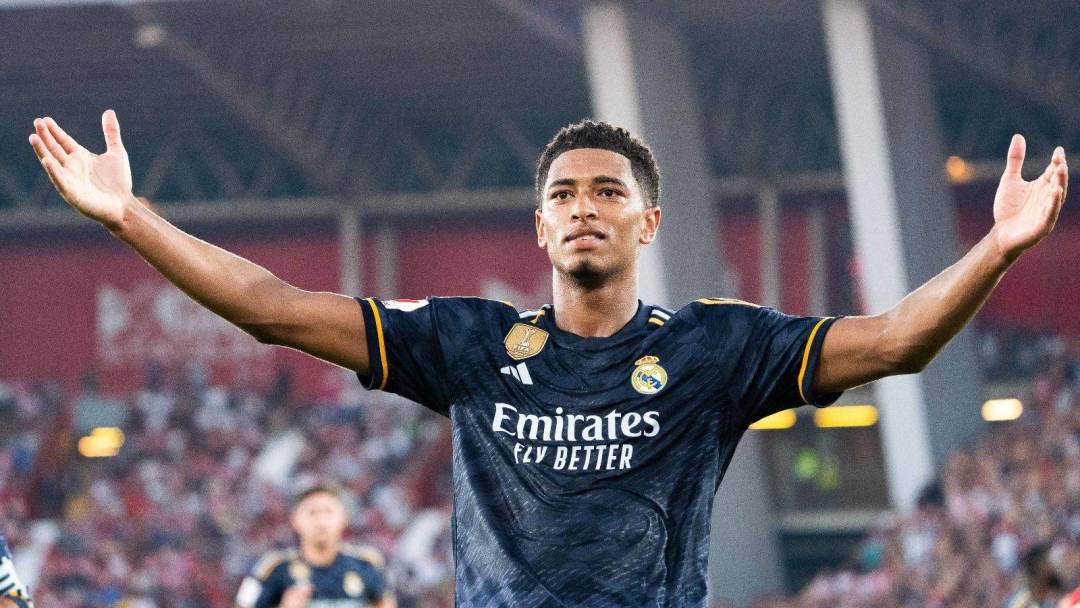 攻发起挑战 攻发起挑战