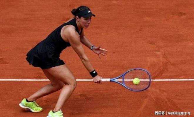 的交涉及潜 的交涉及潜