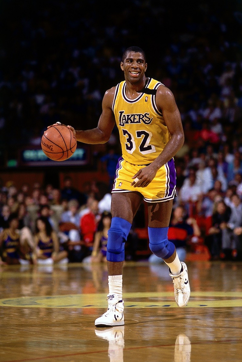 都牵动着球 都牵动着球