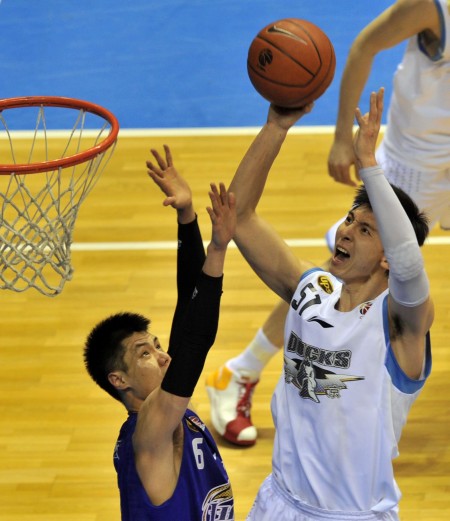 三套人组 三套人组